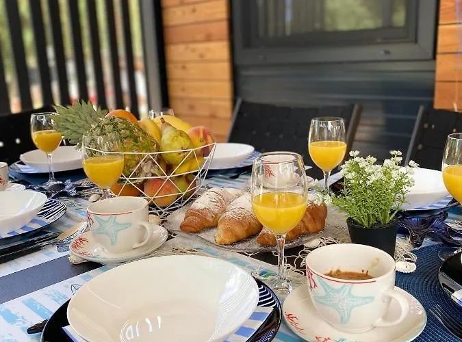 营地 Innova Travelvir Mobhome Eli